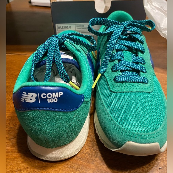 New Balance tennis shoes for J Crew - Picture 5 of 7